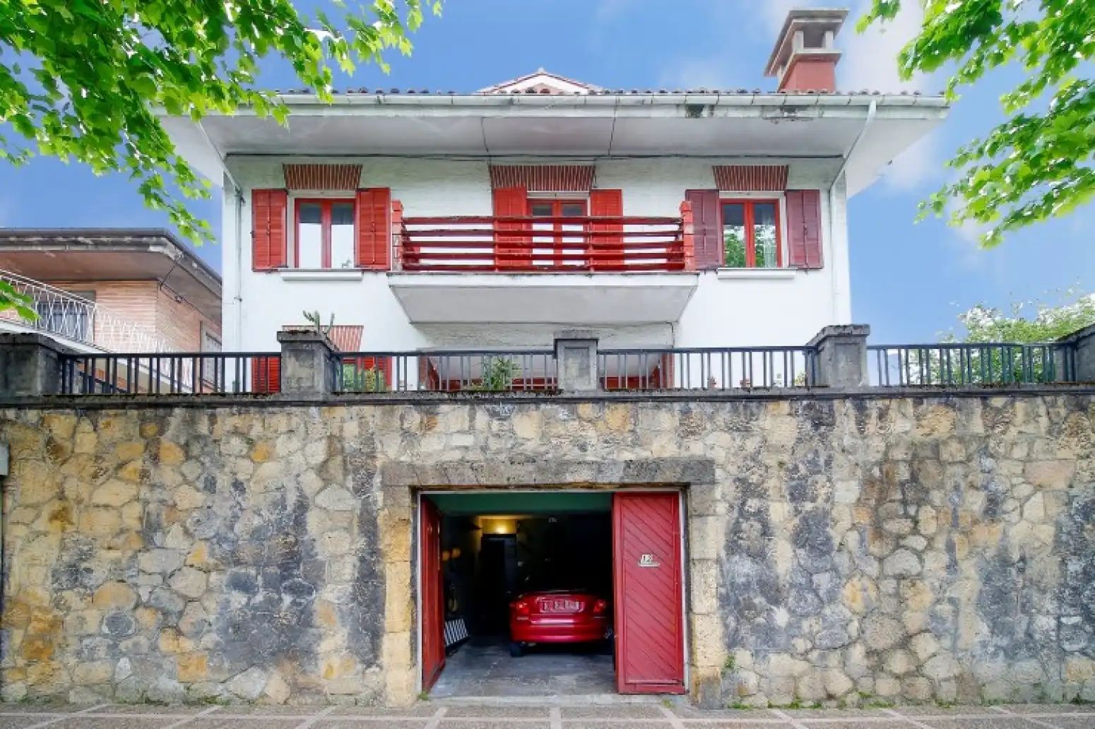 Exterior view of Houses for sale in Oviedo   with Heating, Parquet flooring and Terrace