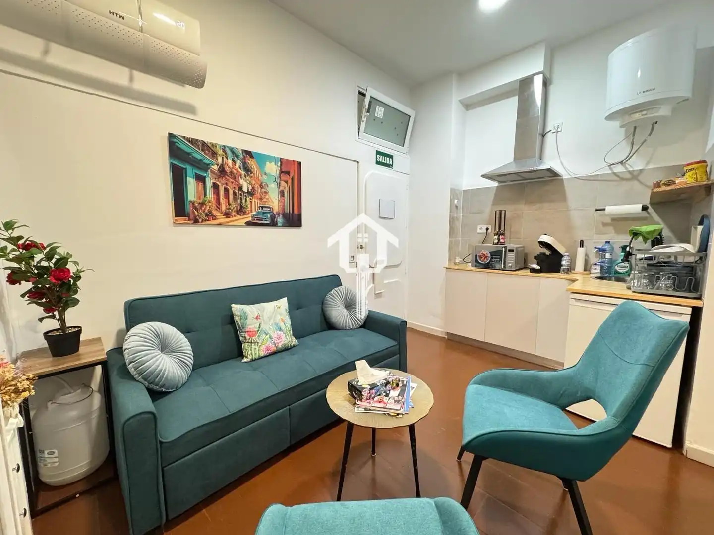 Sala d'estar de Estudi en venda en Alicante / Alacant amb Aire condicionat i Moblat