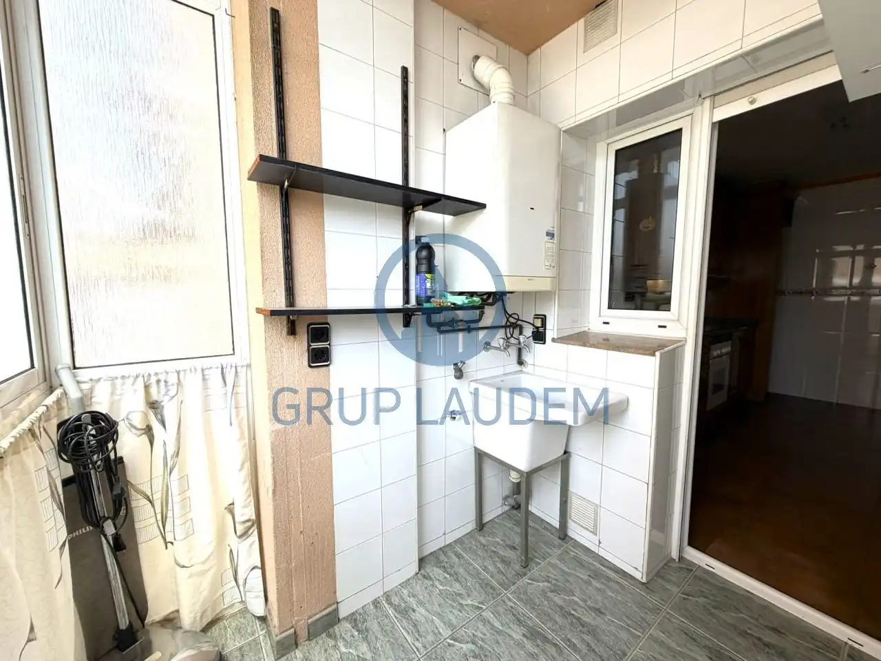 Kitchen of Flat for sale in Mataró  with Air Conditioner, Heating and Oven