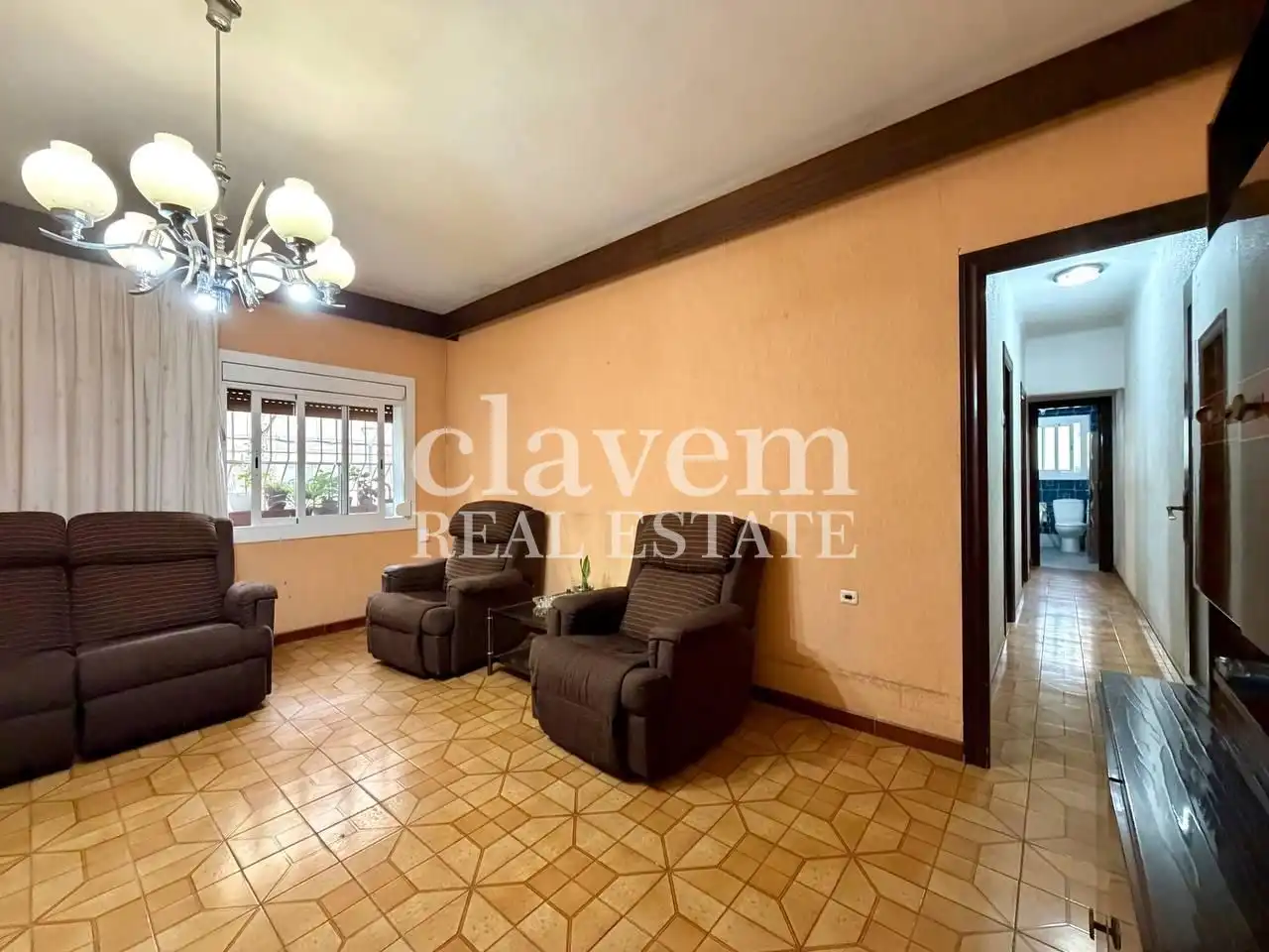 Sala de estar de Planta baja en venta en Nou Barris
