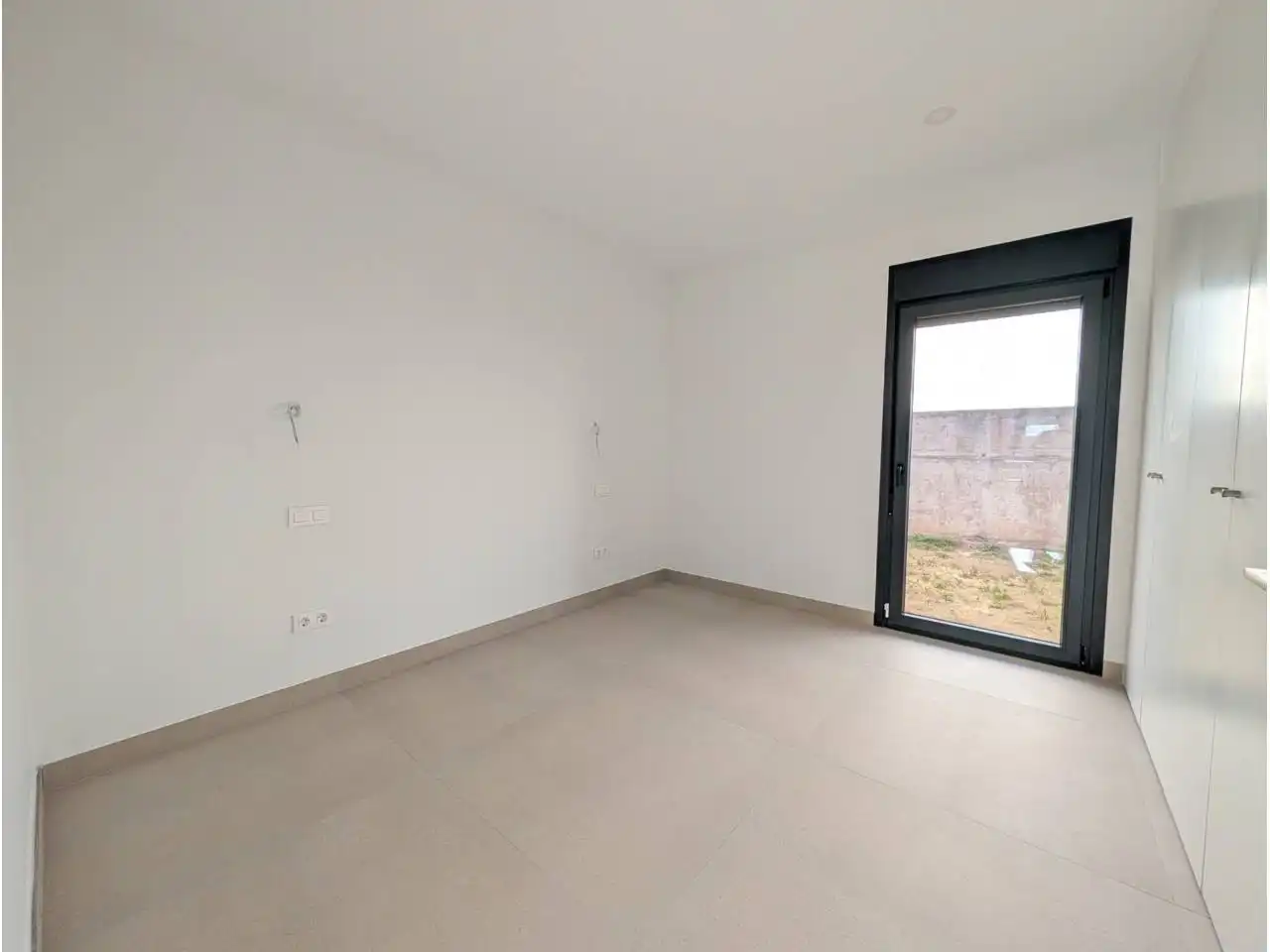 Dormitori de Casa adosada en venda en Griñón amb Aire condicionat, Calefacció i Jardí privat
