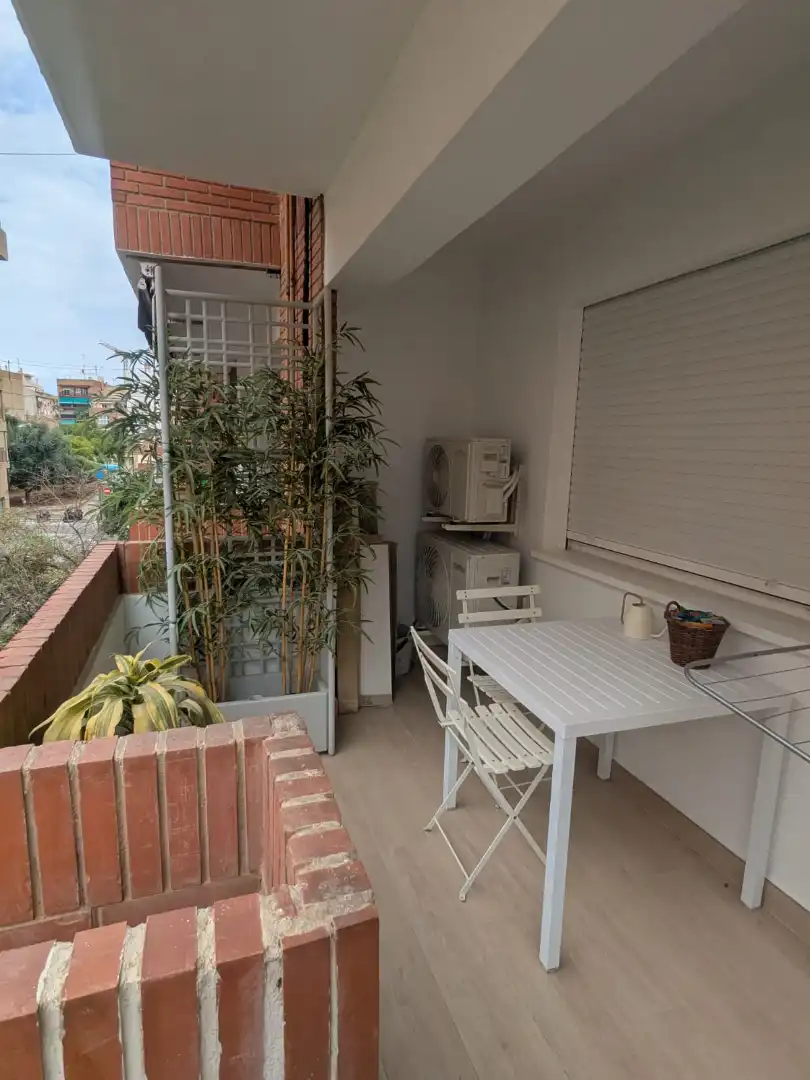 Terrasse von Wohnung zur Miete in Valencia mit Klimaanlage, Terrasse und Möbliert