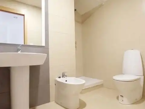 Baño de Ático en venta en Chiva con Terraza y Balcón