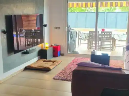 Sala d'estar de Casa o xalet en venda en Llagostera amb Aire condicionat, Piscina i Balcó