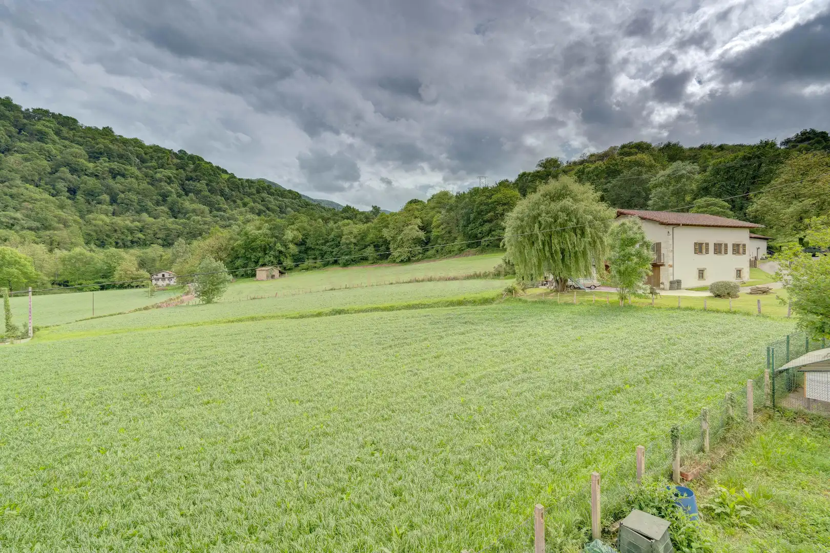 Flat for sale in Oiz  with Private garden and Storage room