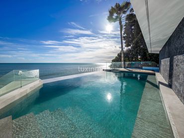 Detached house with pool for sale in Pueblo Español - Coveta Fumá
