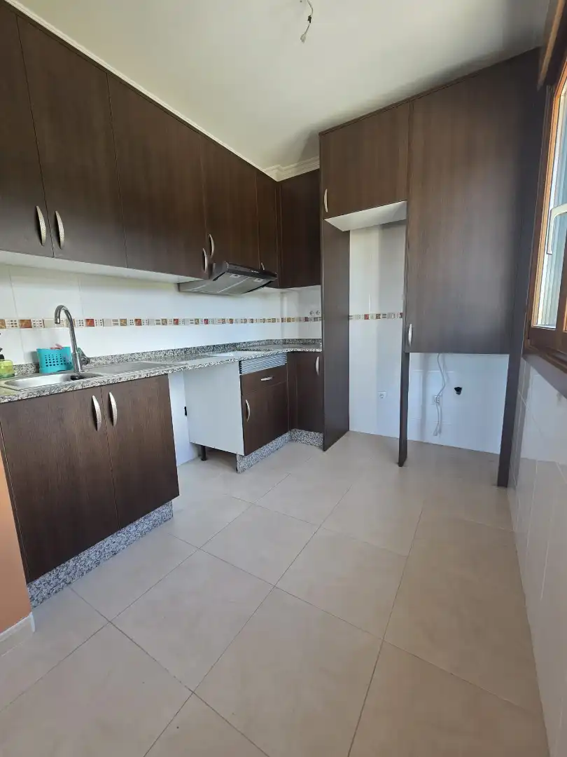 Kitchen of Flat for rent in Barreiros  with Heating, Parquet flooring and Terrace