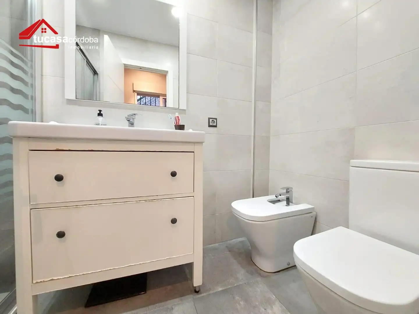 Bany de Casa o xalet en venda en Córdoba amb Terrassa