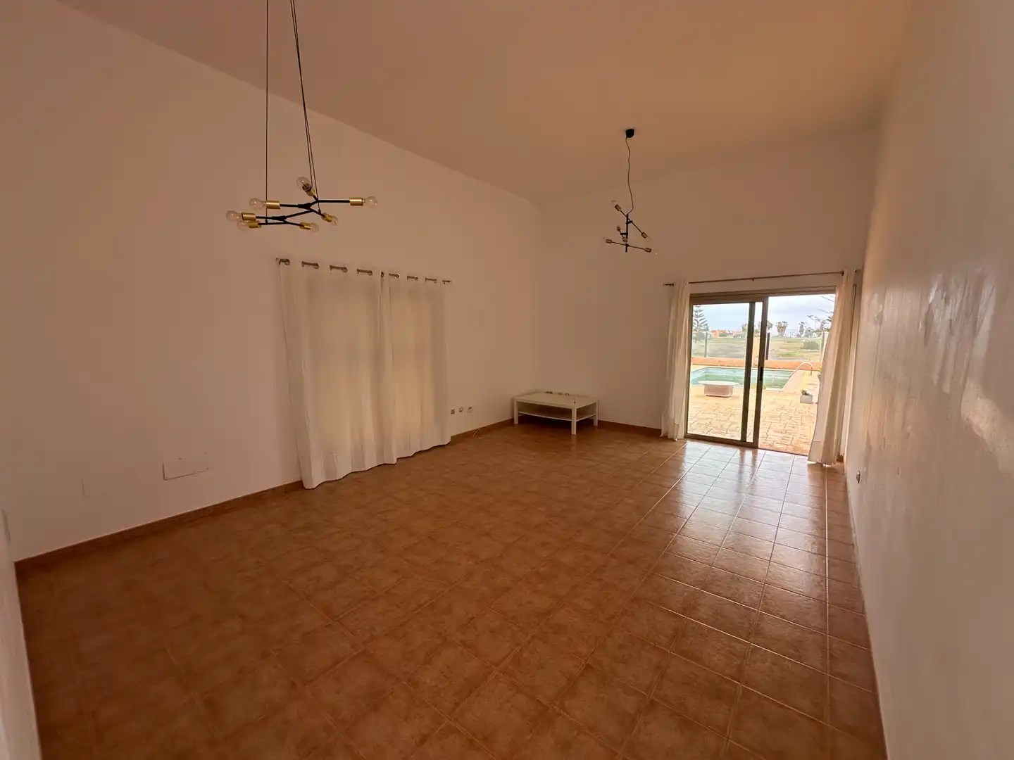 Sala d'estar de Casa o xalet en venda en Antigua amb Jardí privat, Terrassa i Traster