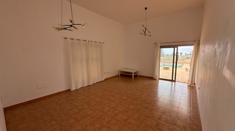 Foto 3 de Casa o xalet en venda a Calle la Maresía, Caleta de Fuste, Antigua
