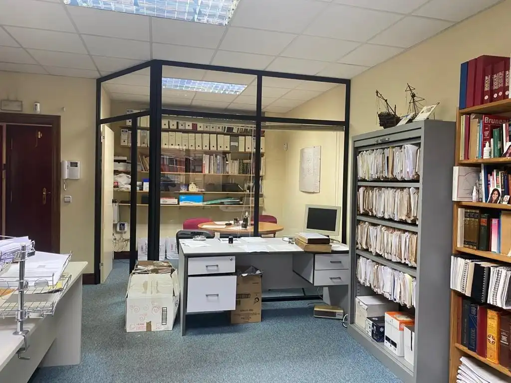 Bureau avec ascenseur à louer à Lamiako - Txopoeta, imagen 4