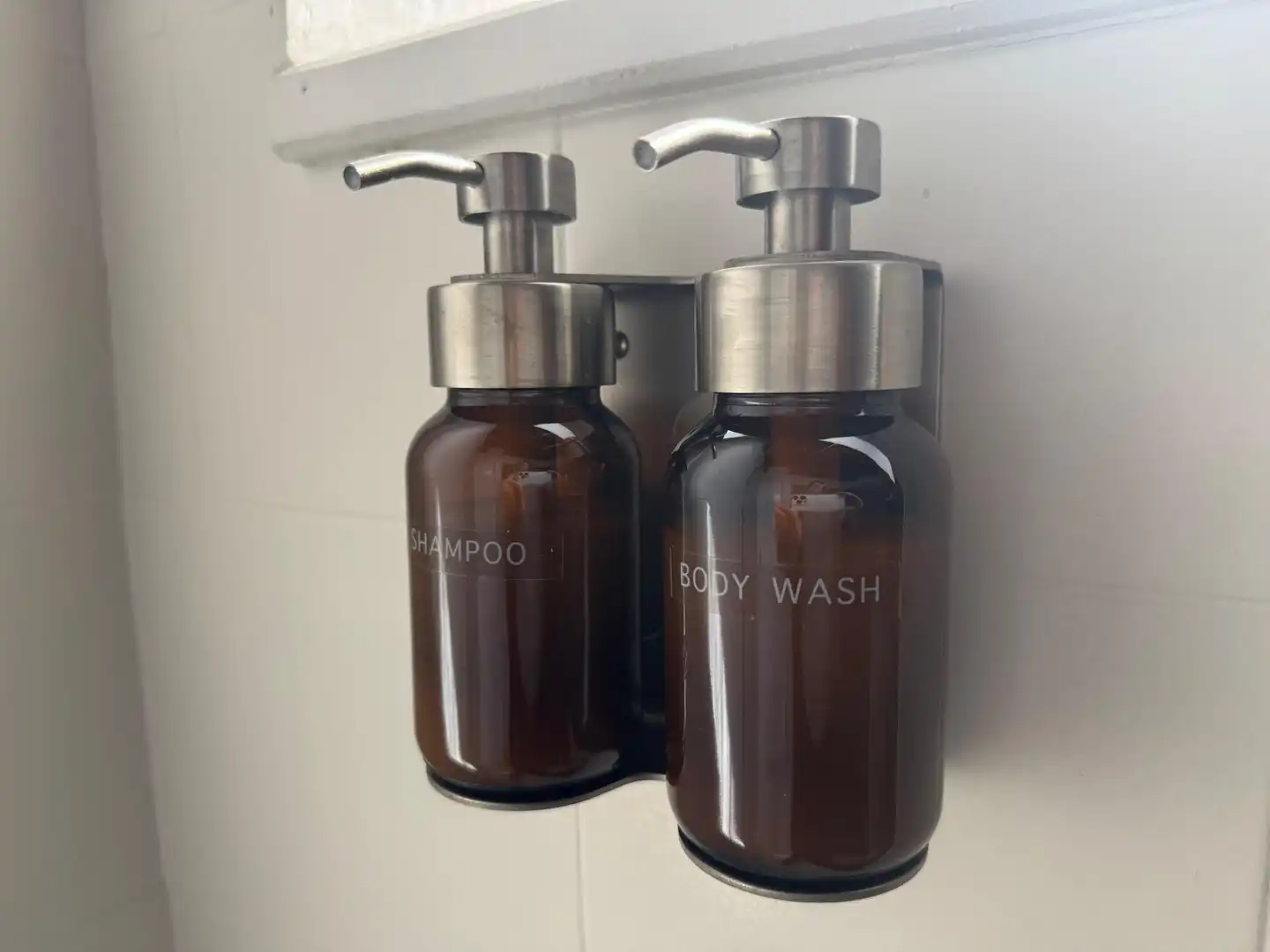 Baño de Piso en venta en Sahún con Calefacción, Trastero y Amueblado