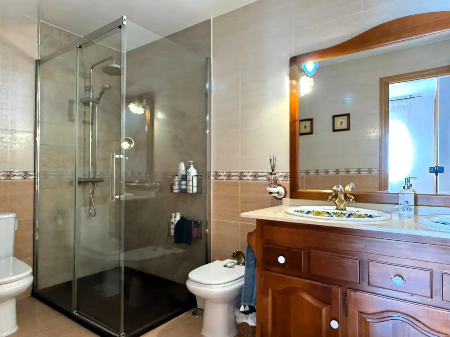 Baño de Casa adosada en venta en Guadalajara con Aire acondicionado, Calefacción y Terraza