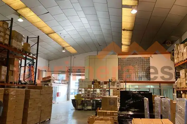 Industrial building to rent in Aldaia, imagen 3