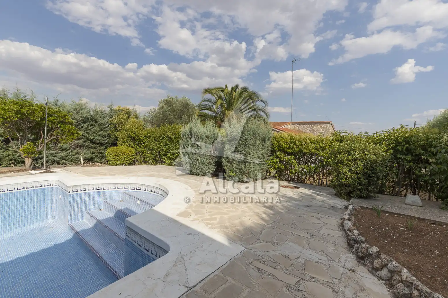 Piscina de Casa o xalet en venda en Torrejón del Rey amb Aire condicionat, Calefacció i Piscina