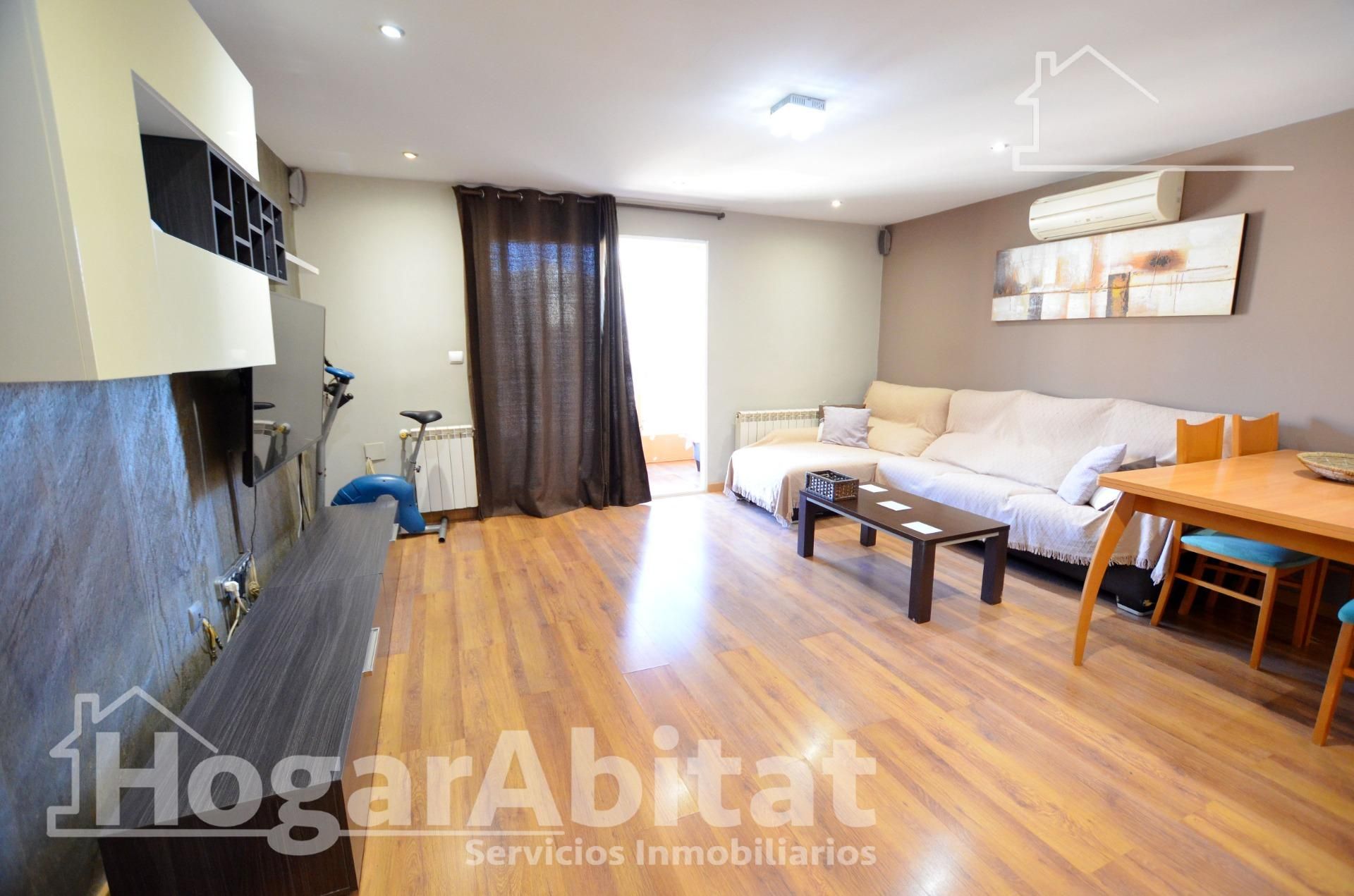 Sala de estar de Piso en venta en Alicante / Alacant con Aire acondicionado y Calefacción