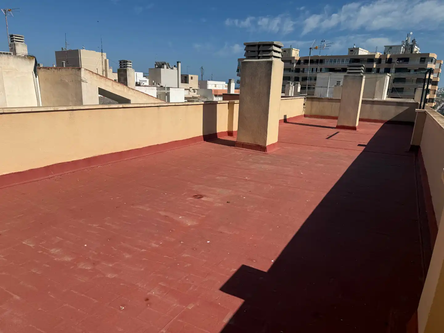 Terraza de Piso en venta en Torrevieja con Aire acondicionado, Amueblado y Horno