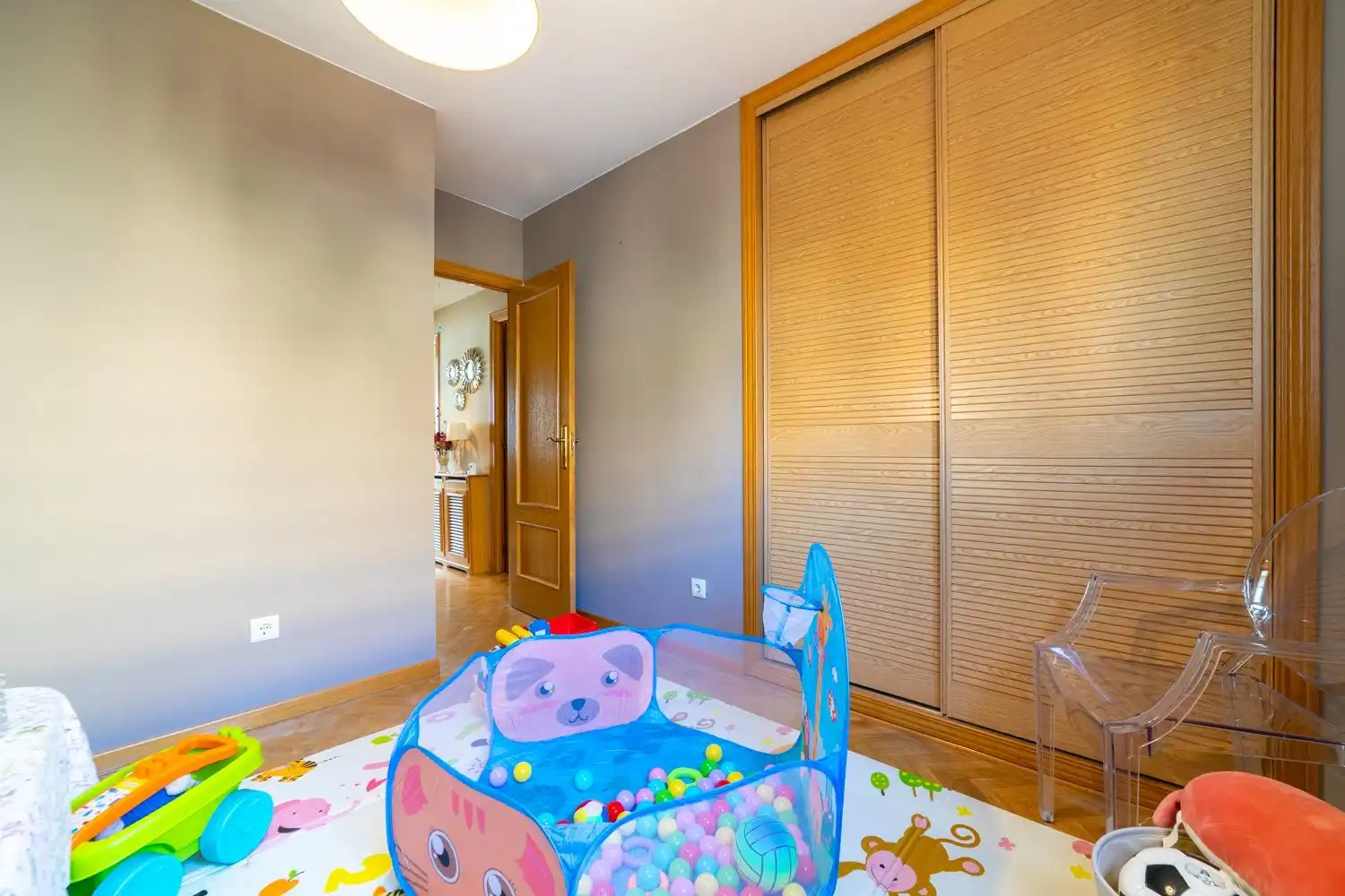 Dormitori de Casa o xalet en venda en Valdemoro amb Aire condicionat, Calefacció i Jardí privat