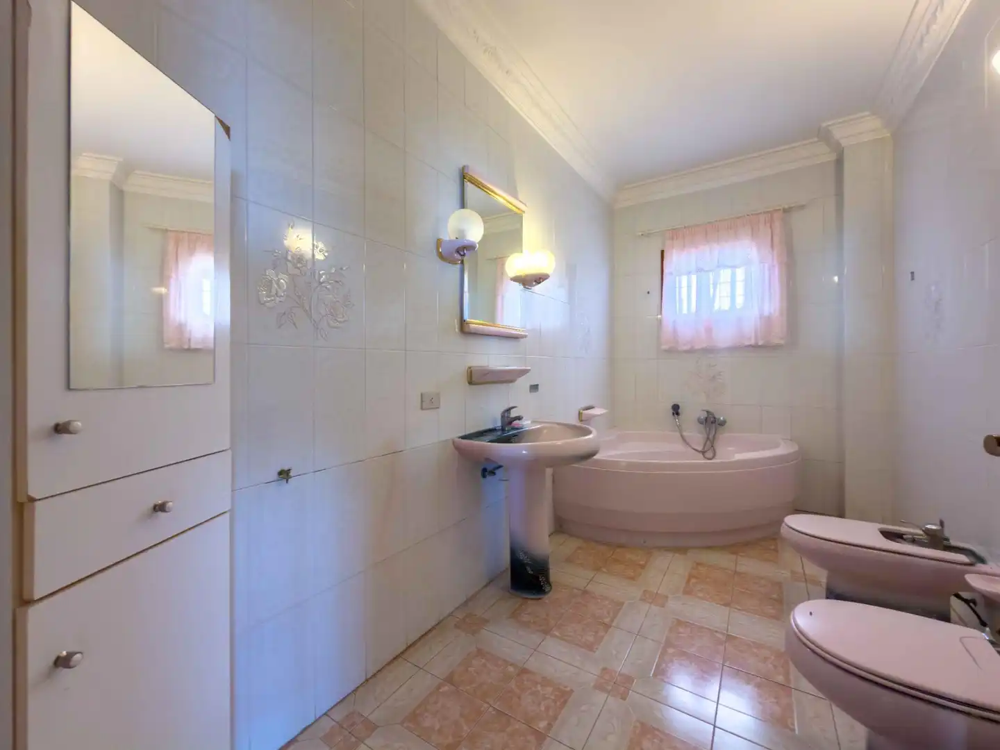 Bathroom of Houses for sale in Icod de los Vinos  with Private garden, Terrace and Balcony