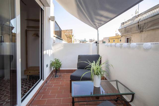 Apartamento en Alquiler en Carrer del Portal Nou en Sant Pere, Sta. Caterina i la Ribera