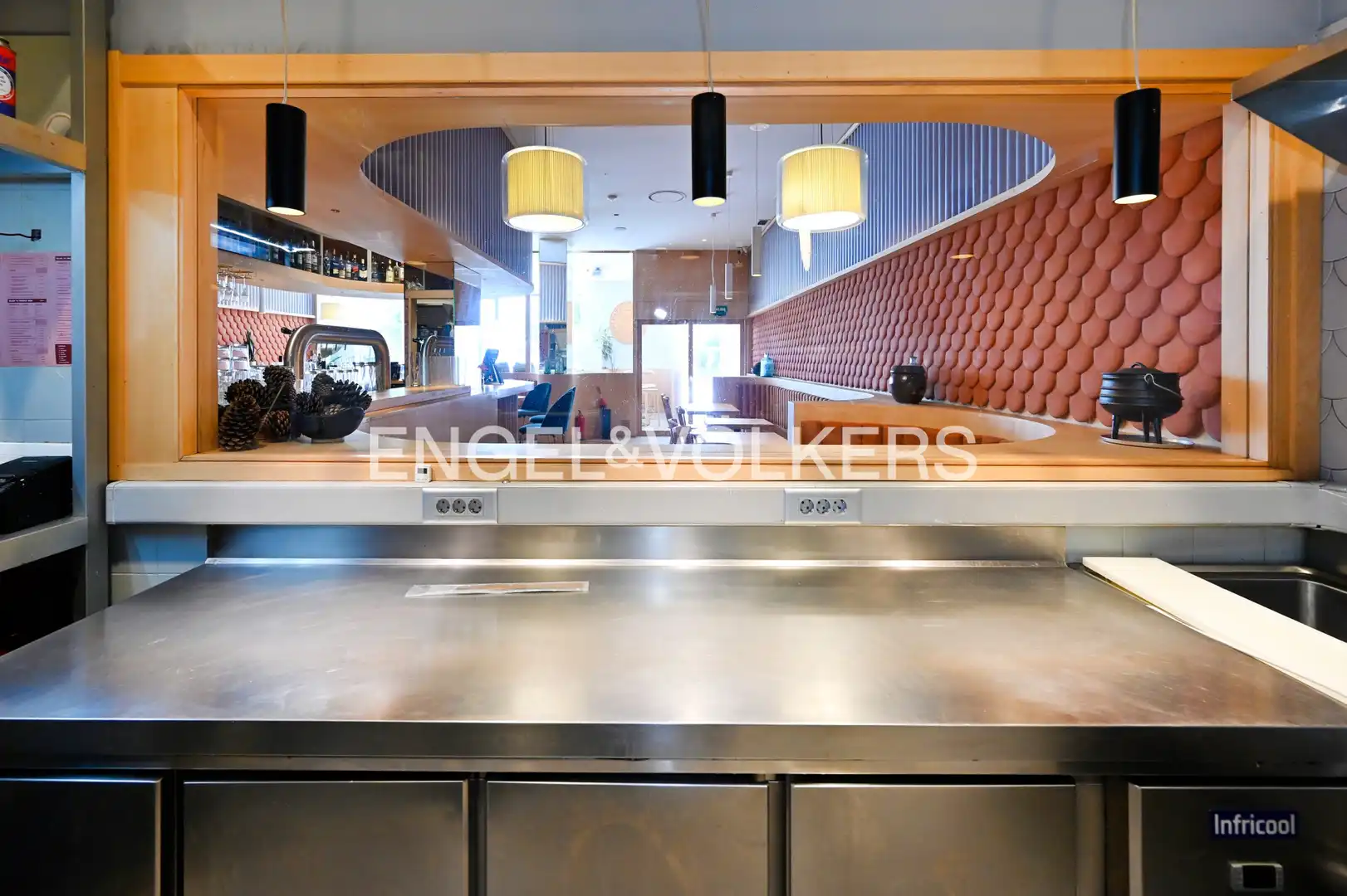 Kitchen of Commercial properties for sale in Santander  with Air Conditioner, Terrace and Furnished