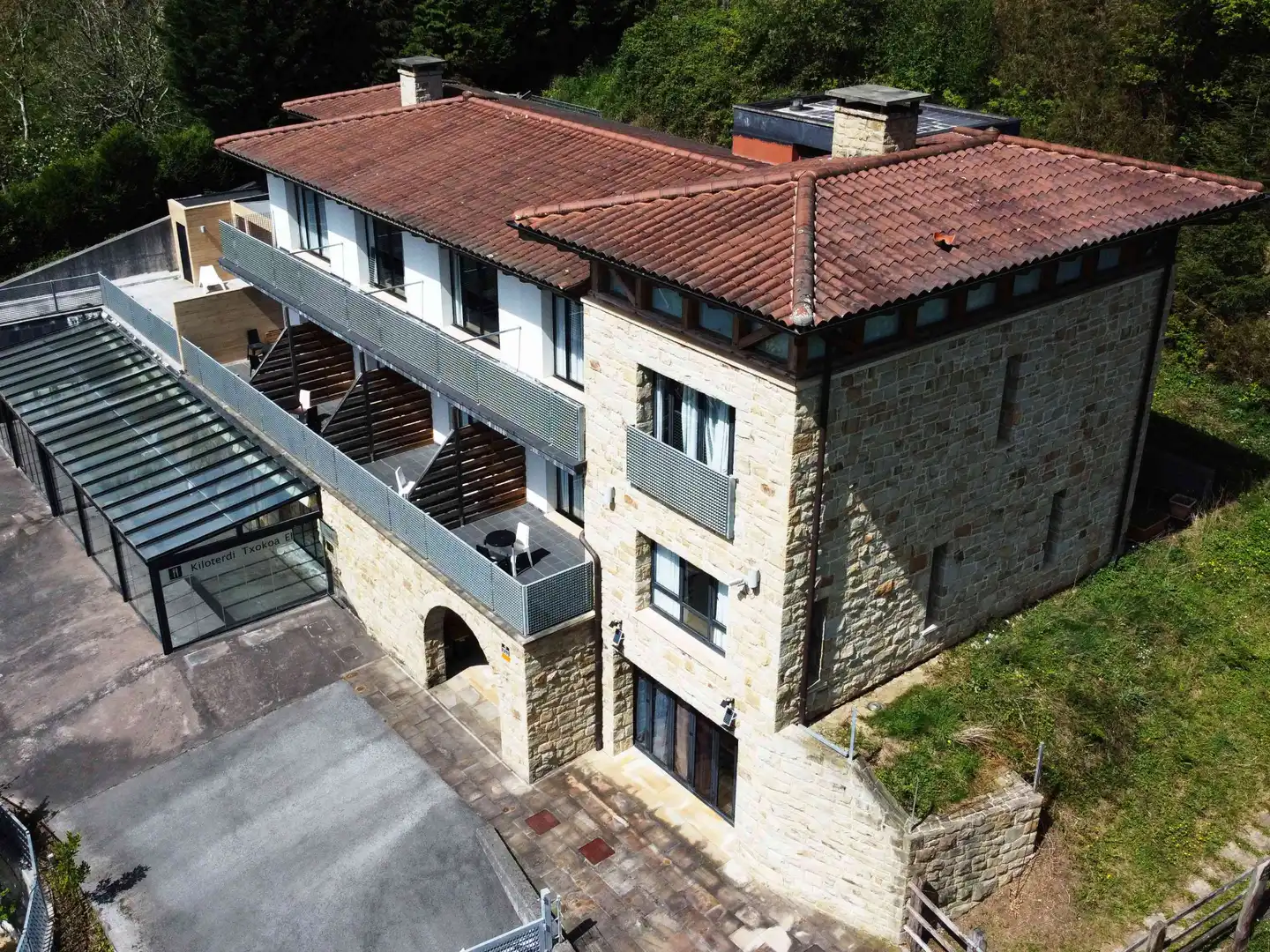 Vista exterior de Edificio en venta en Zeanuri
