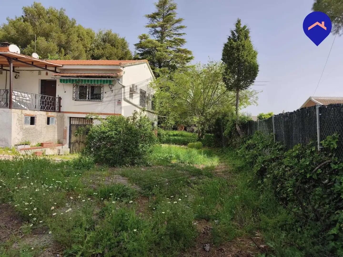 Houses for sale in Calle Madrid, 39, Yuncler