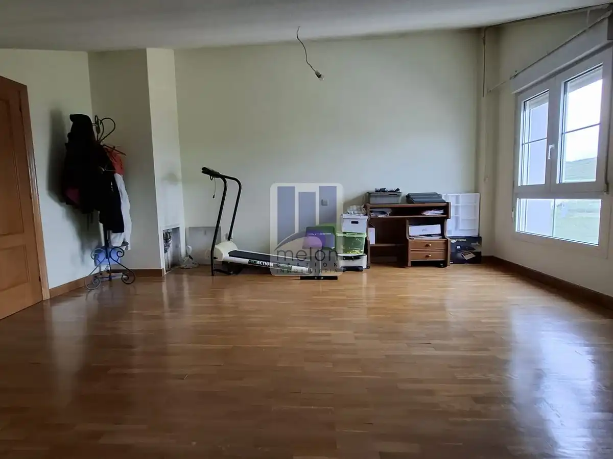 Casa o chalet en venta en Alfoz de Quintanadueñas con Trastero