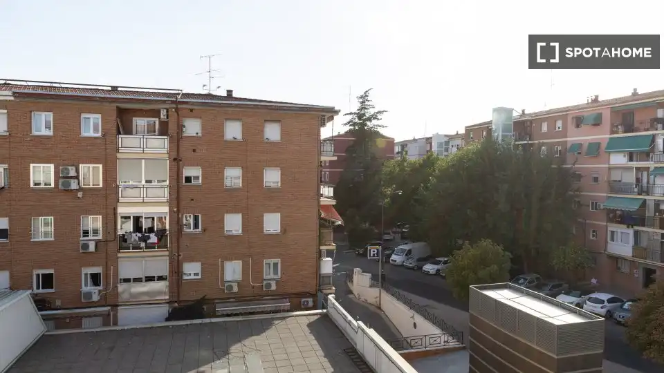 Exterior view of Flat for share in Getafe  with Air Conditioner, Heating and Furnished