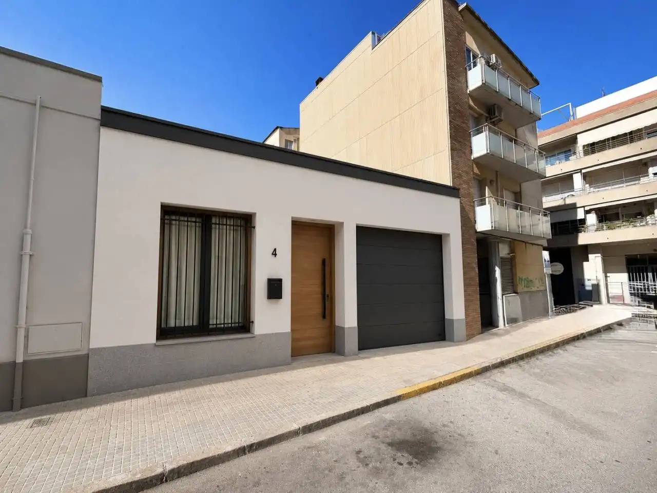 House for sale in Sud