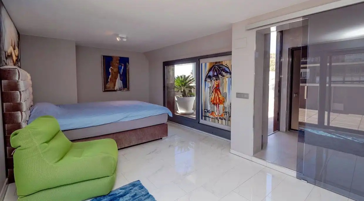 Bedroom of Attic for sale in Dénia  with Air Conditioner, Heating and Terrace