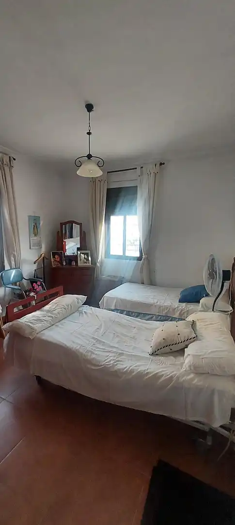 Casa amb terrassa en venda a Centro - Doña Mercedes, imagen 4