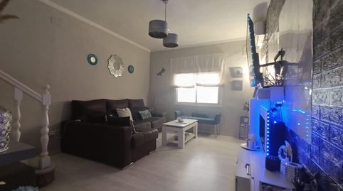 Foto 4 de Casa adosada en venta en La Paz, Alcalá de Guadaira