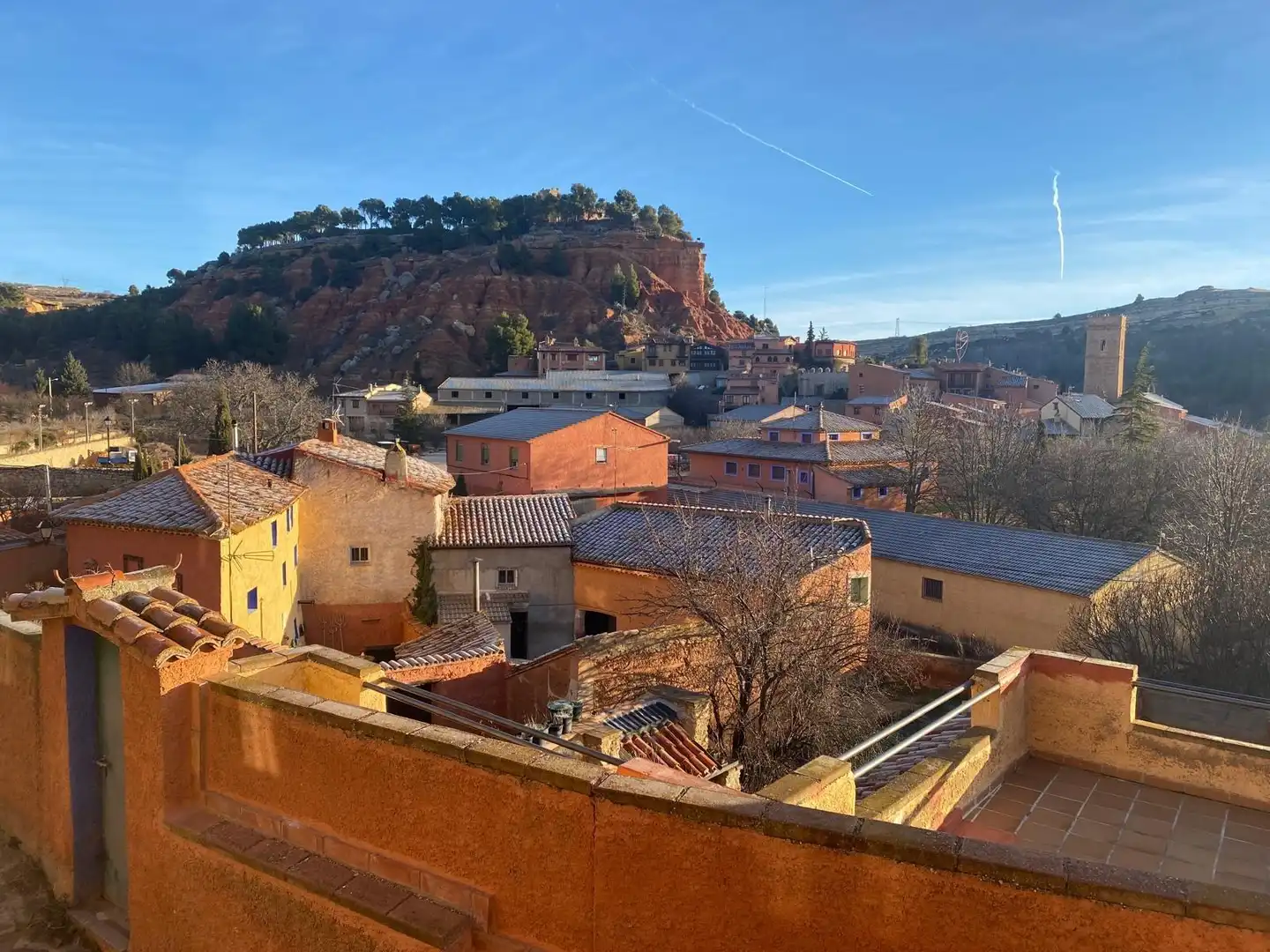Vista exterior de Edificio en venta en Anento