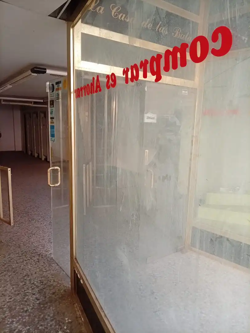 Badezimmer von Geschaftsraum zur Miete in Santa Coloma de Gramenet mit Klimaanlage