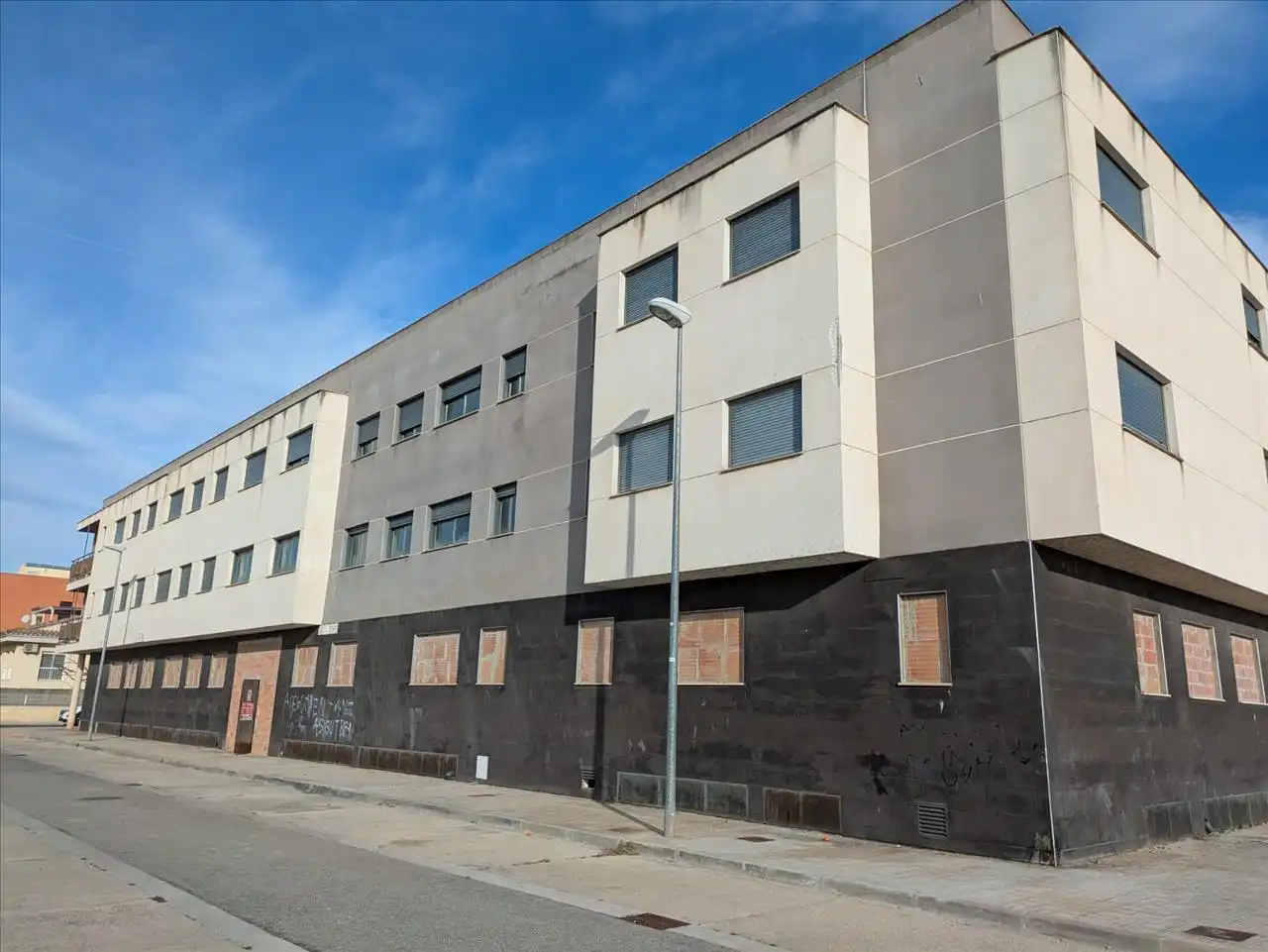 Others for sale in AUBE, imagen 4