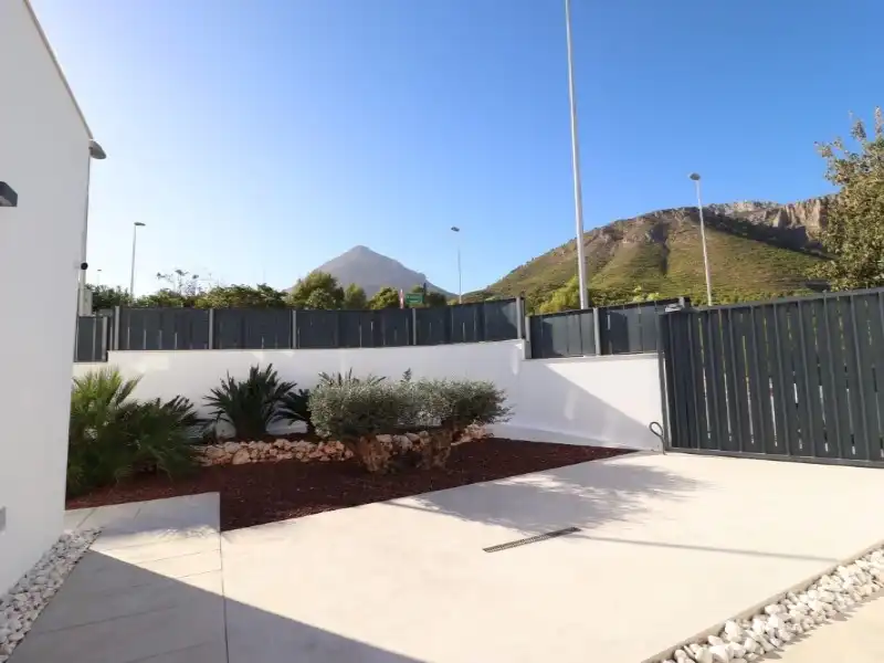 Casa amb jardí en venda a Benimantell, imagen 4