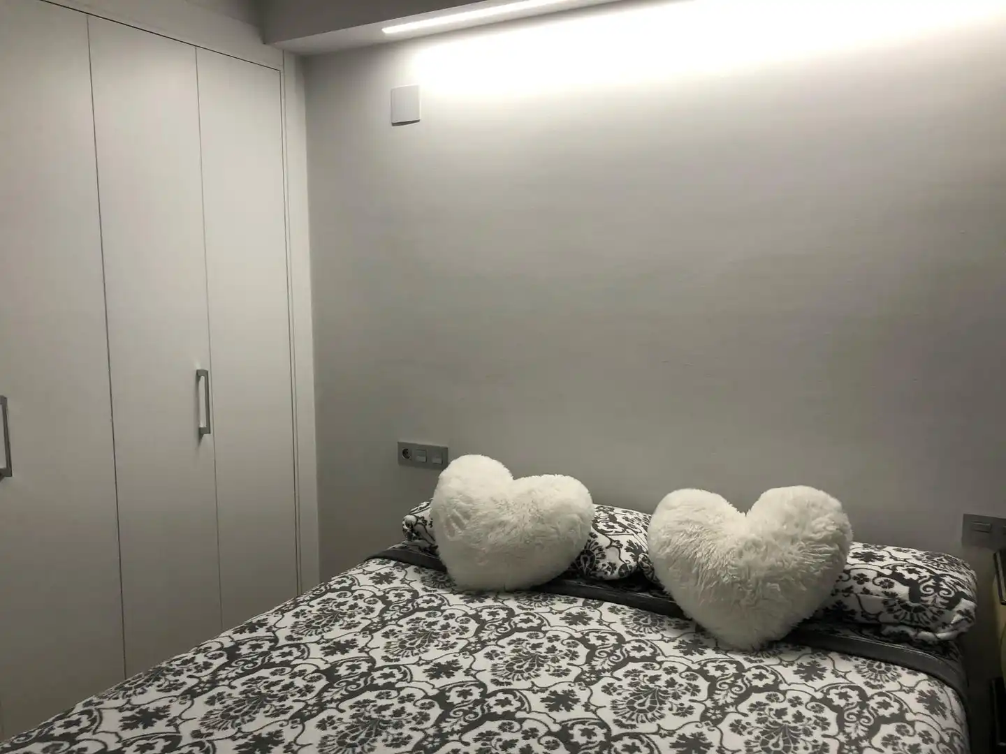 Schlafzimmer von Dachboden zum Verkauf in La Iruela mit Klimaanlage, Heizung und Terrasse
