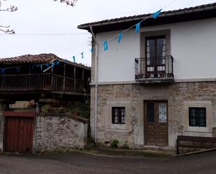 Exterior view of House or chalet for sale in Oviedo   with Heating, Parquet flooring and Balcony