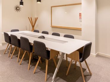 Büro mit Aufzug zur Miete in calle de Méndez Álvaro 20