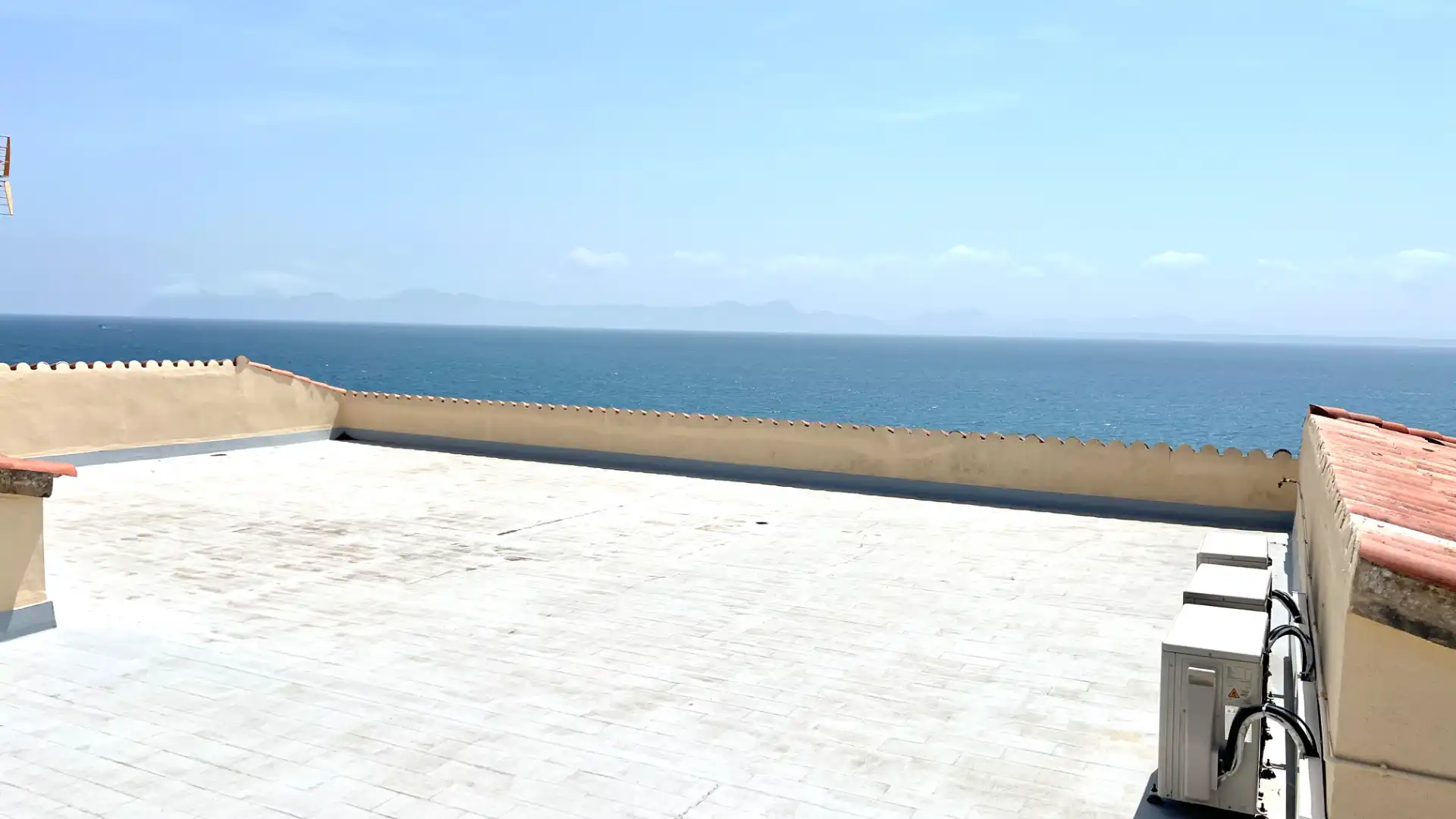Terrace of Flat for rent in Alcúdia  with Air Conditioner, Parquet flooring and Terrace
