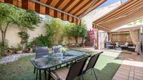 Terrassa de Casa o xalet en venda en  Granada Capital amb Calefacció, Jardí privat i Terrassa