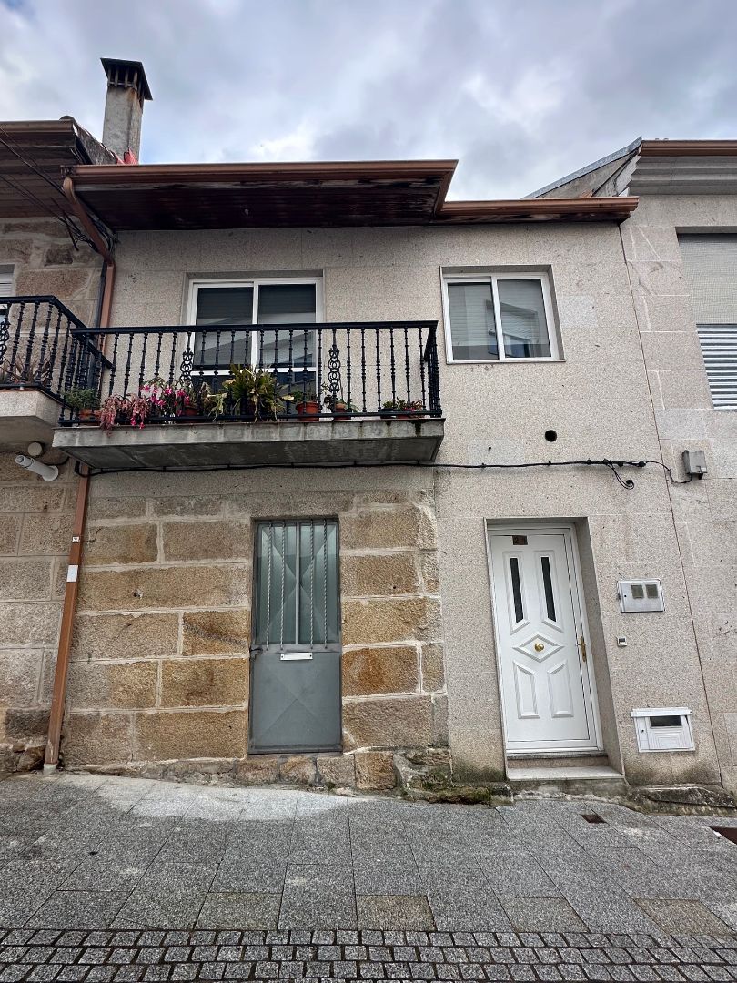 Terrassa de Casa o xalet en venda en O Carballiño   amb Moblat i Balcó