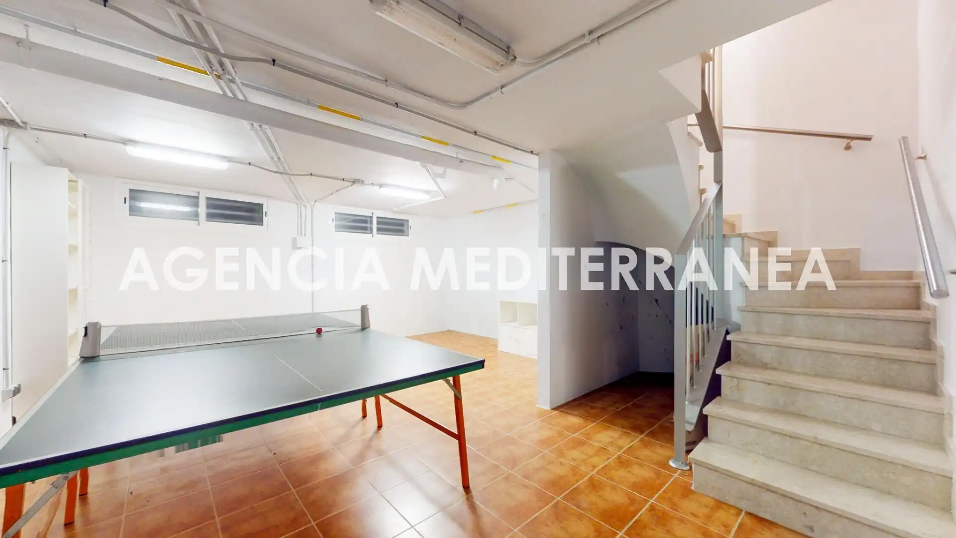 Casa adosada en venta en Calle PUIGCAMPANA, Casas Verdes