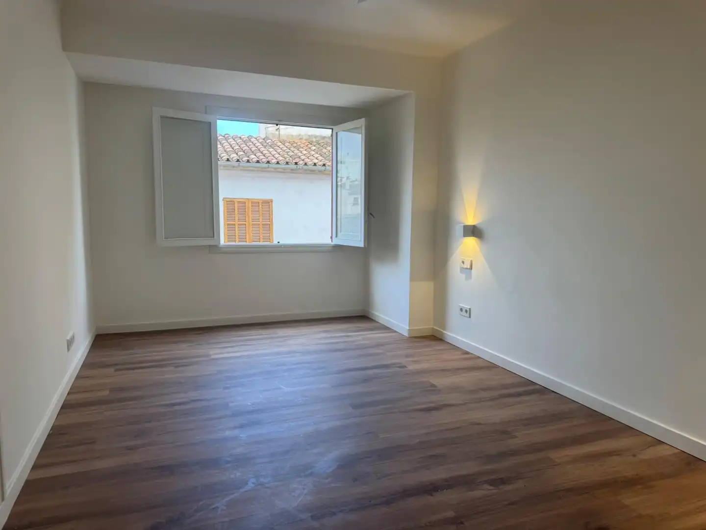 Habitación de Piso de alquiler en  Palma de Mallorca con Aire acondicionado y Terraza