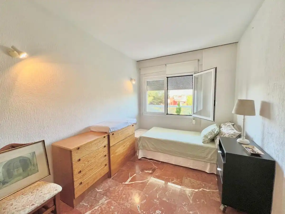 Habitación de Apartamento en venta en Marbella con Terraza