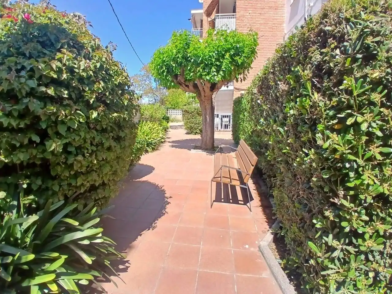 Exterior view of Apartments for sale in Vilanova i la Geltrú  with Air Conditioner and Parquet flooring