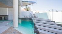 Swimming pool of Flat for sale in  Madrid Capital  with Air Conditioner, Heating and Parquet flooring