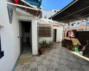 Vista exterior de Casa o xalet en venda en Jerez de la Frontera amb Aire condicionat