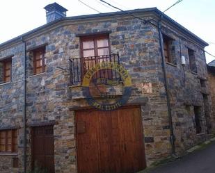 Exterior view of Country house for sale in Vega de Espinareda  with Heating and Private garden